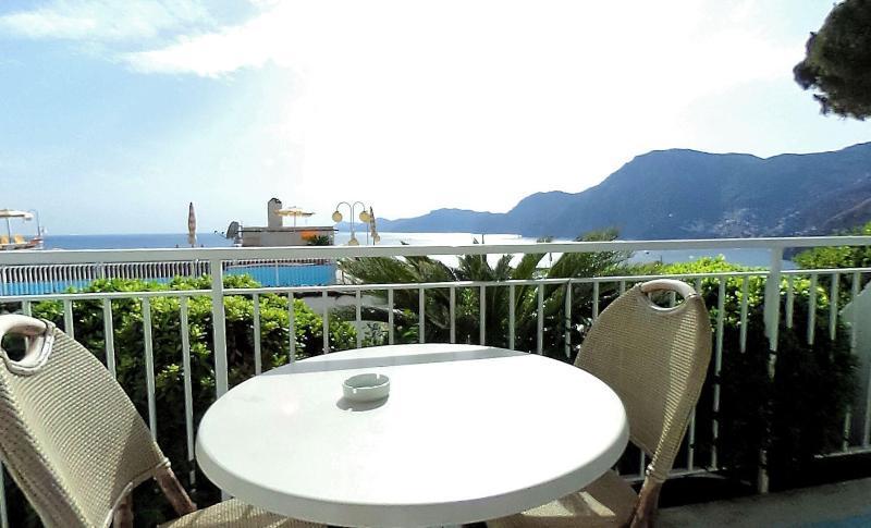 Hotel Le Fioriere Praiano Exteriör bild